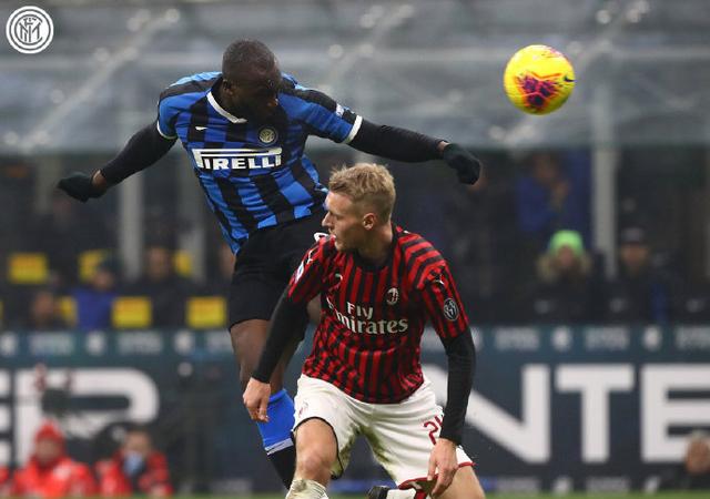  国际米兰冬窗豪购，锁定英超主力后卫  