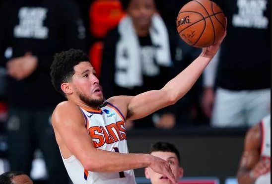  布克44分太阳力克西部榜首  